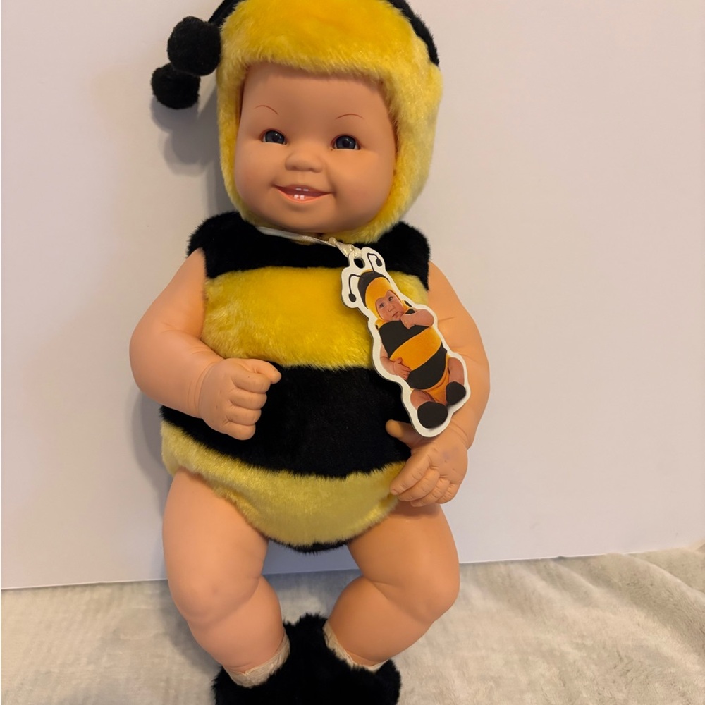 Anne Geddes Bumblebee Baby Doll Collectible 1997 15”